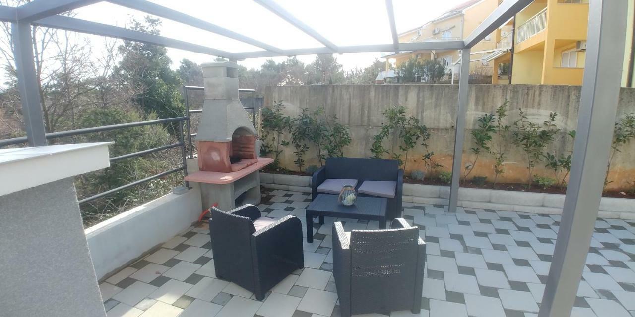 Apartments Ibis Čižići Eksteriør billede